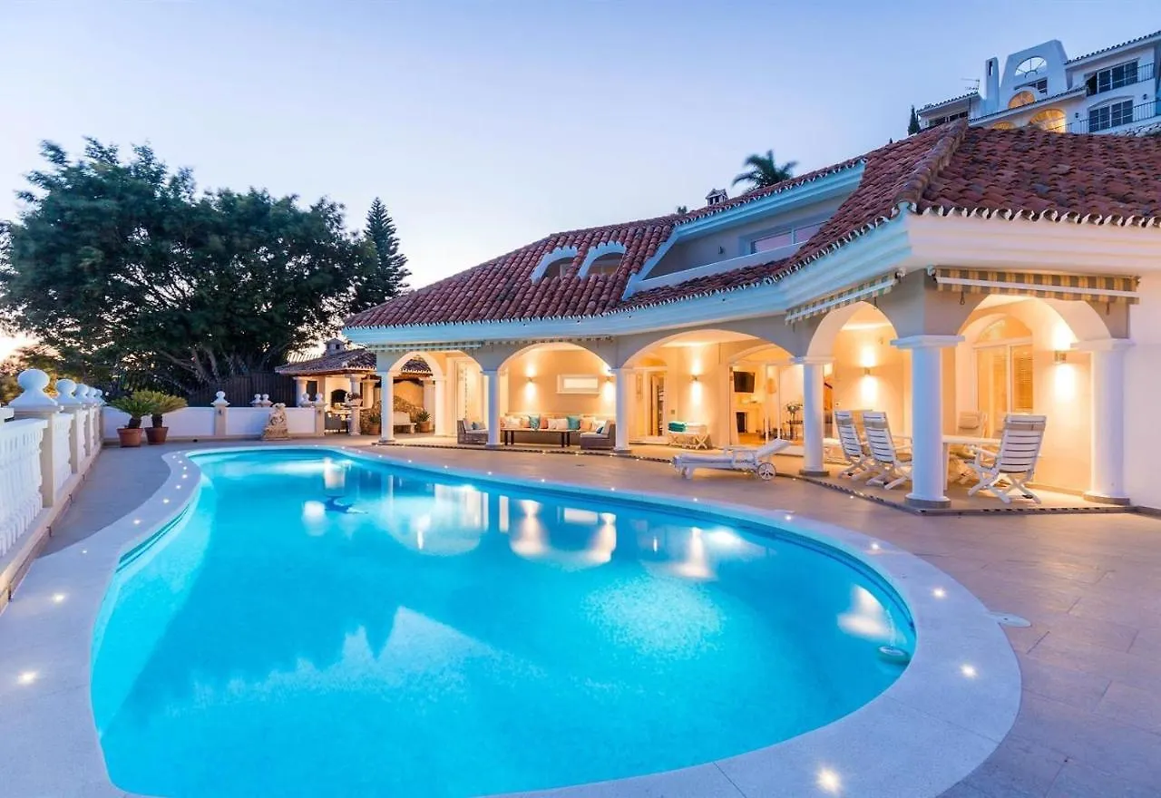 Exclusive Villa With Stunning View Benahavis