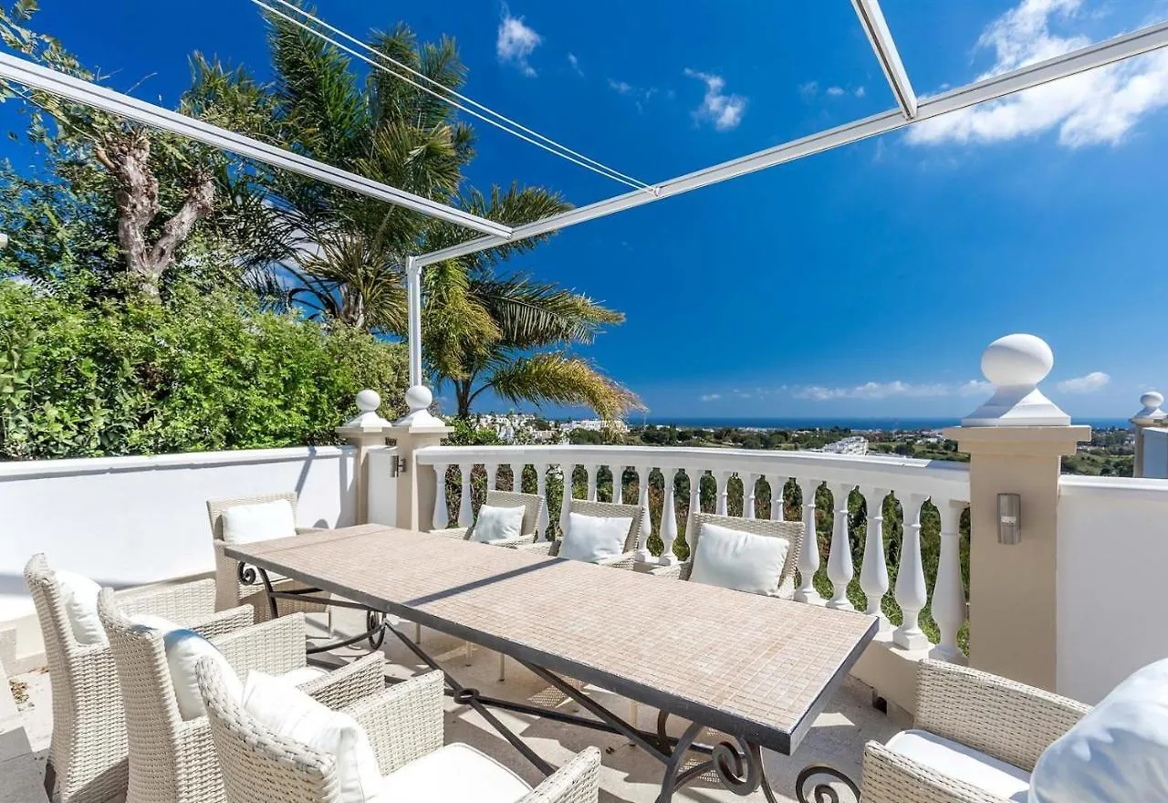 Exclusive Villa With Stunning View Benahavis Spain