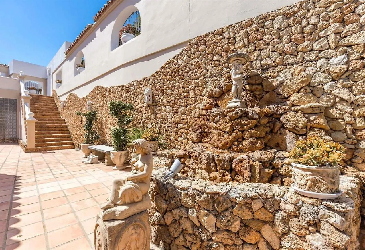 Exclusive Villa With Stunning View Benahavis
